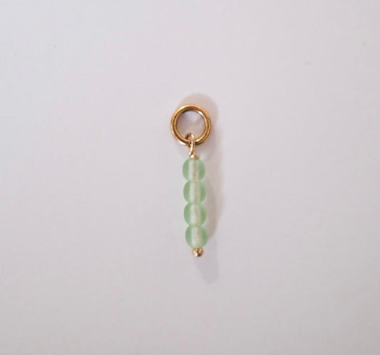 Light green bar charm C56