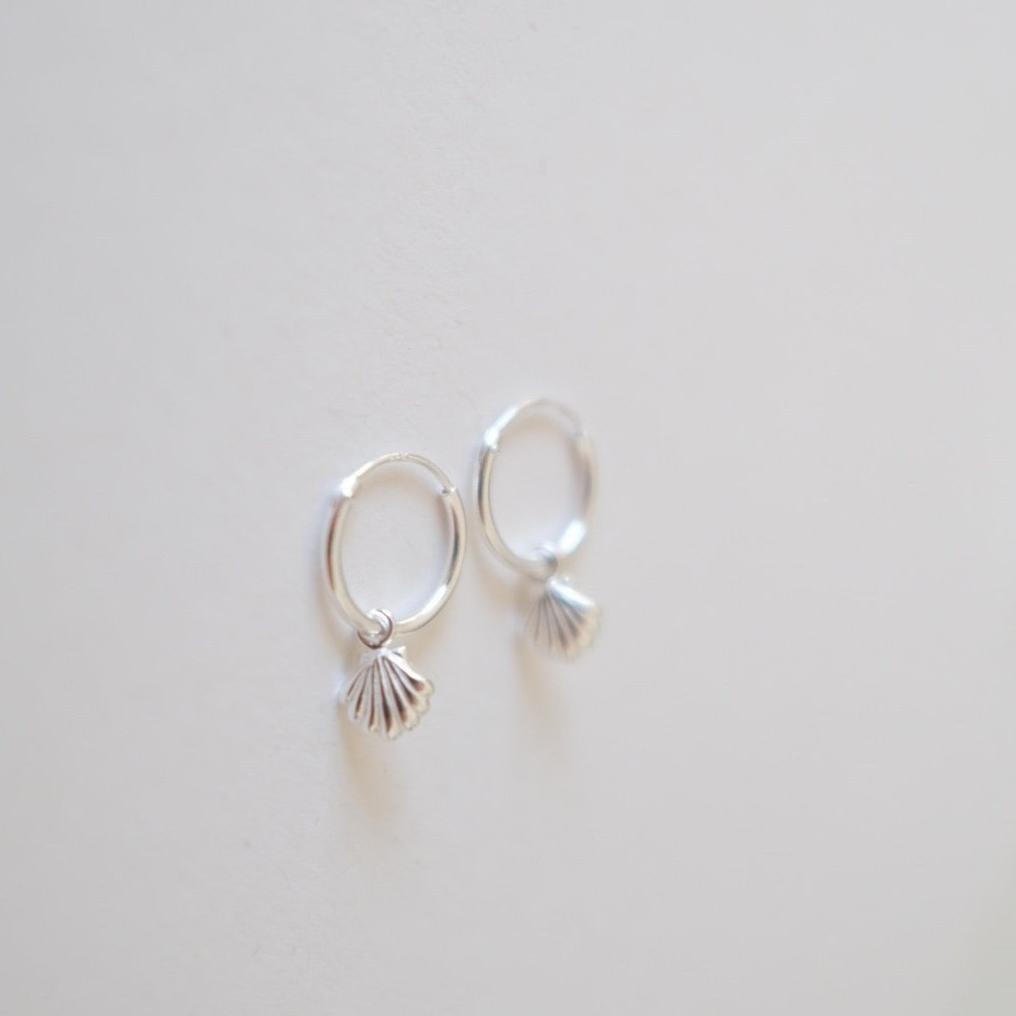 Silver Shells earrings E17